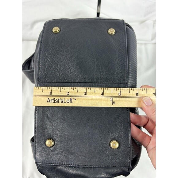 B Makowsky Shoulder Bag Tote Black Leather Brass Chain Hardware Pockets - Picture 12 of 16